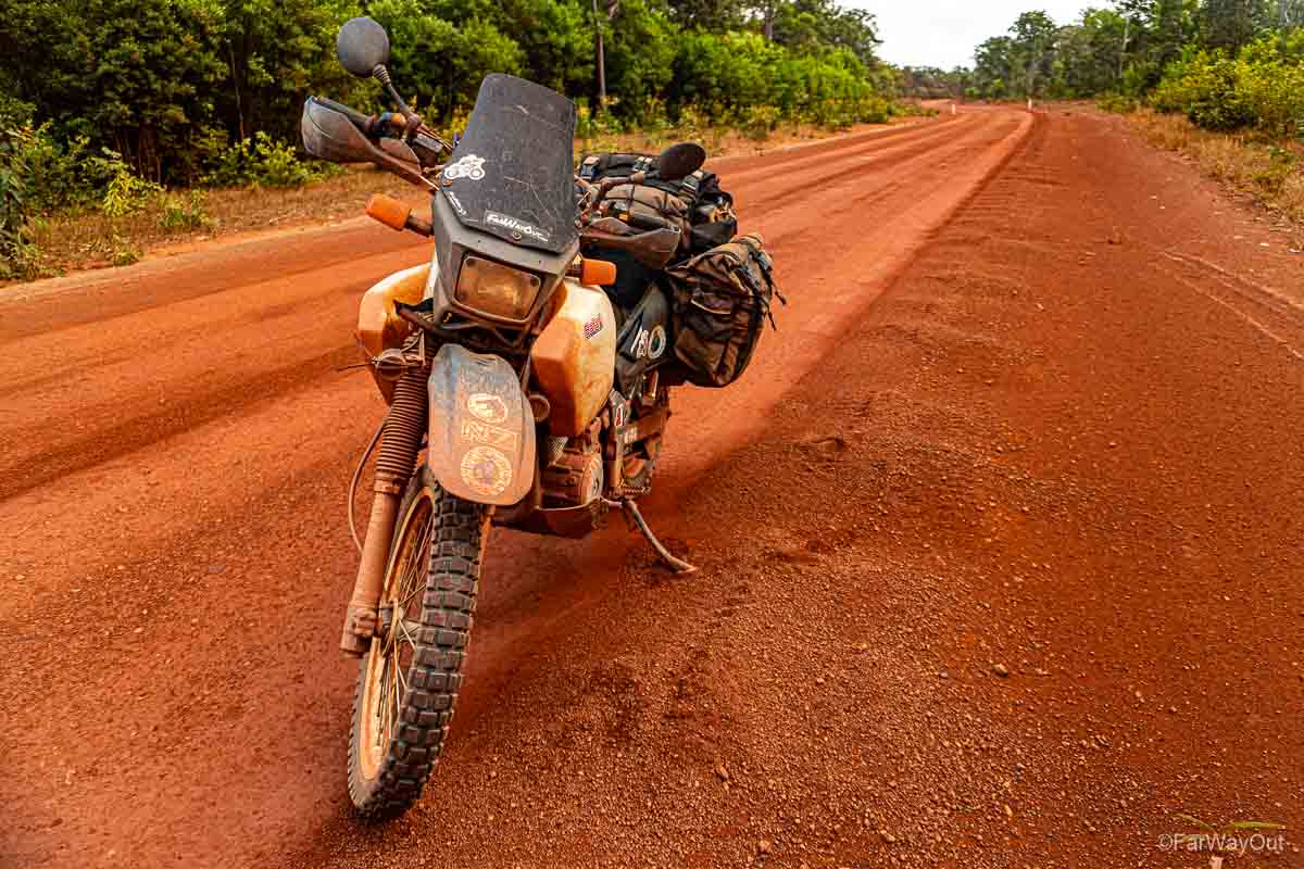 dr650 on a road to cape york
